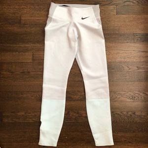 NWOT Nike Dri-Fit Leggings